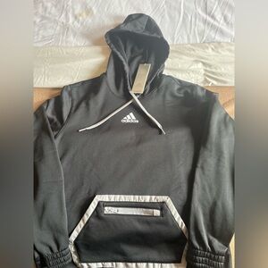Size LG ADIDAS hoodie.